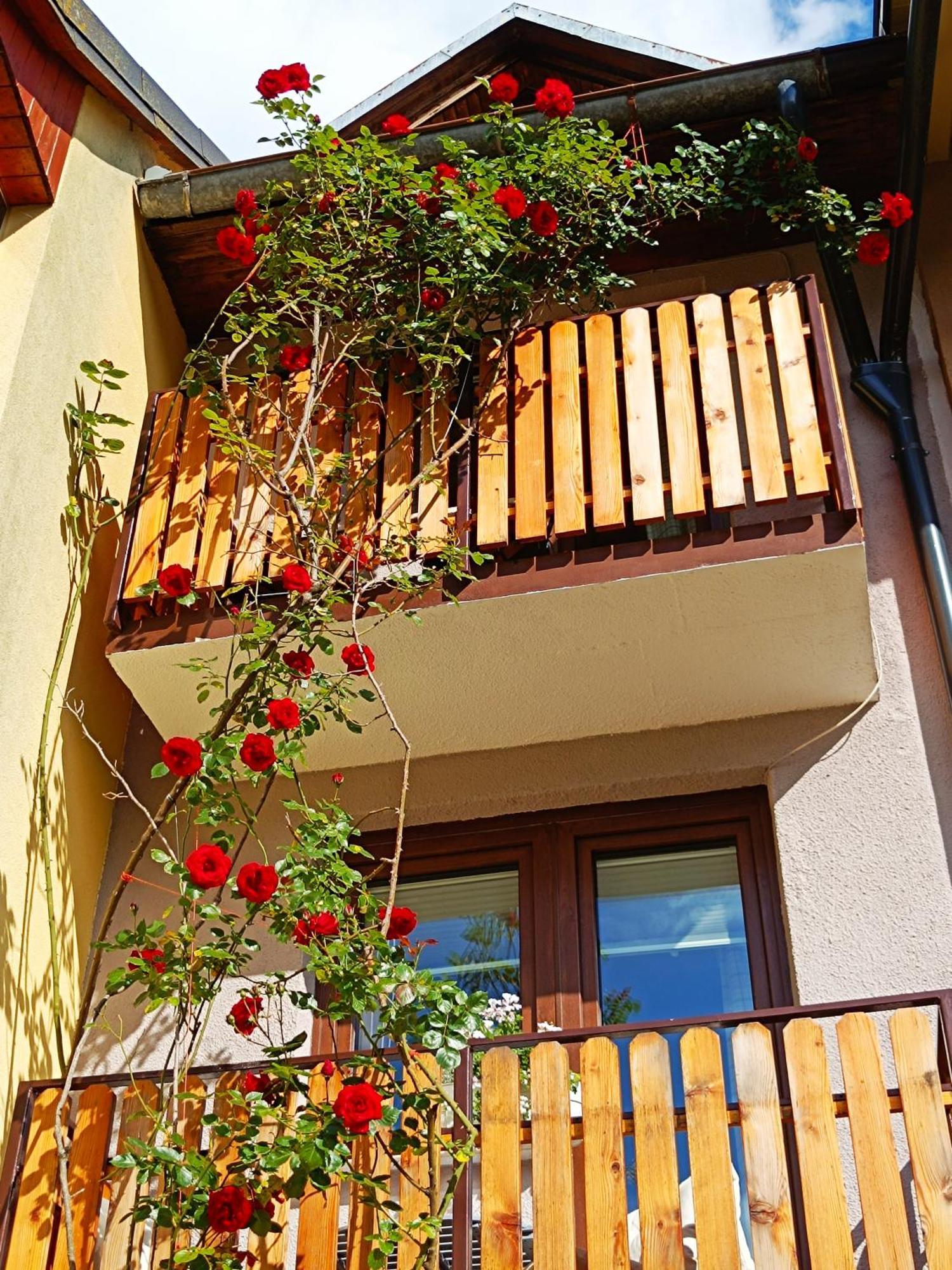 בובק Holiday Home Kristi מראה חיצוני תמונה